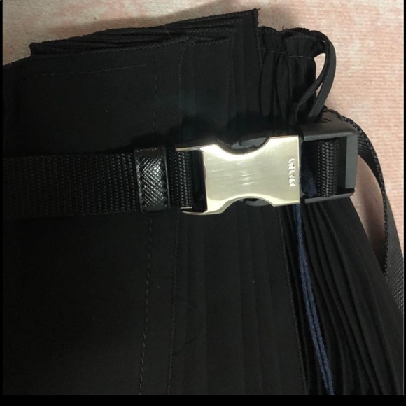 BNWT Prada skirt Gonna. Colour Nero. Size 40. - Picture 10 of 10